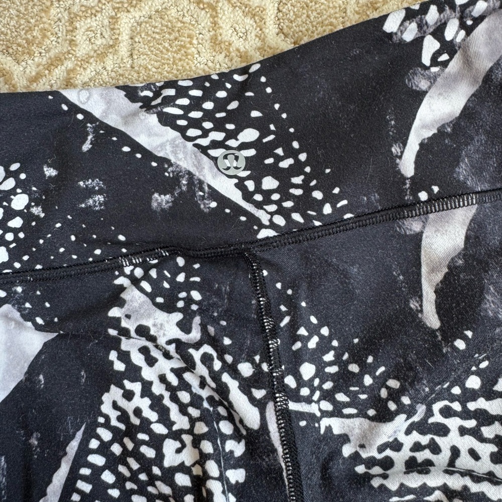 lululemon athletica Black and White Patterned Leggings